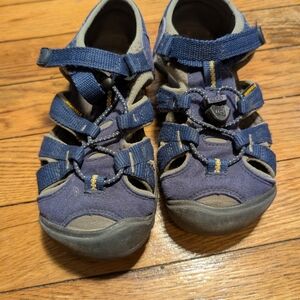 Kids Navy Blue KEEN Seacamp 2 Hiking Sandals Sz 12